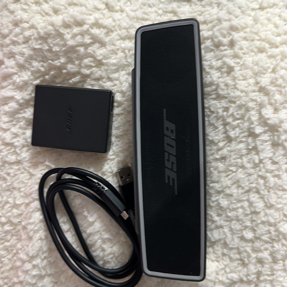Bose SoundLink mini ll special  edition. - Picture 5 of 9